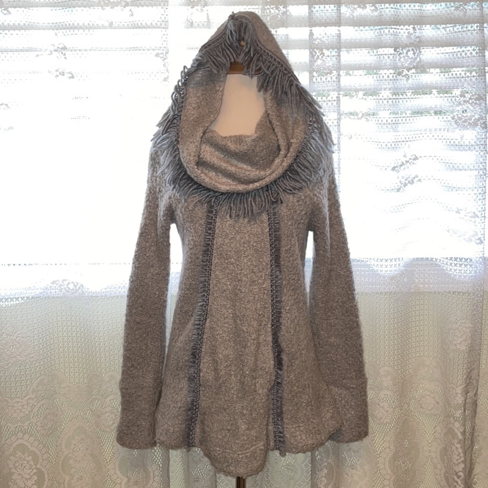 Angel Of The North Sweater - Picture 5 of 9